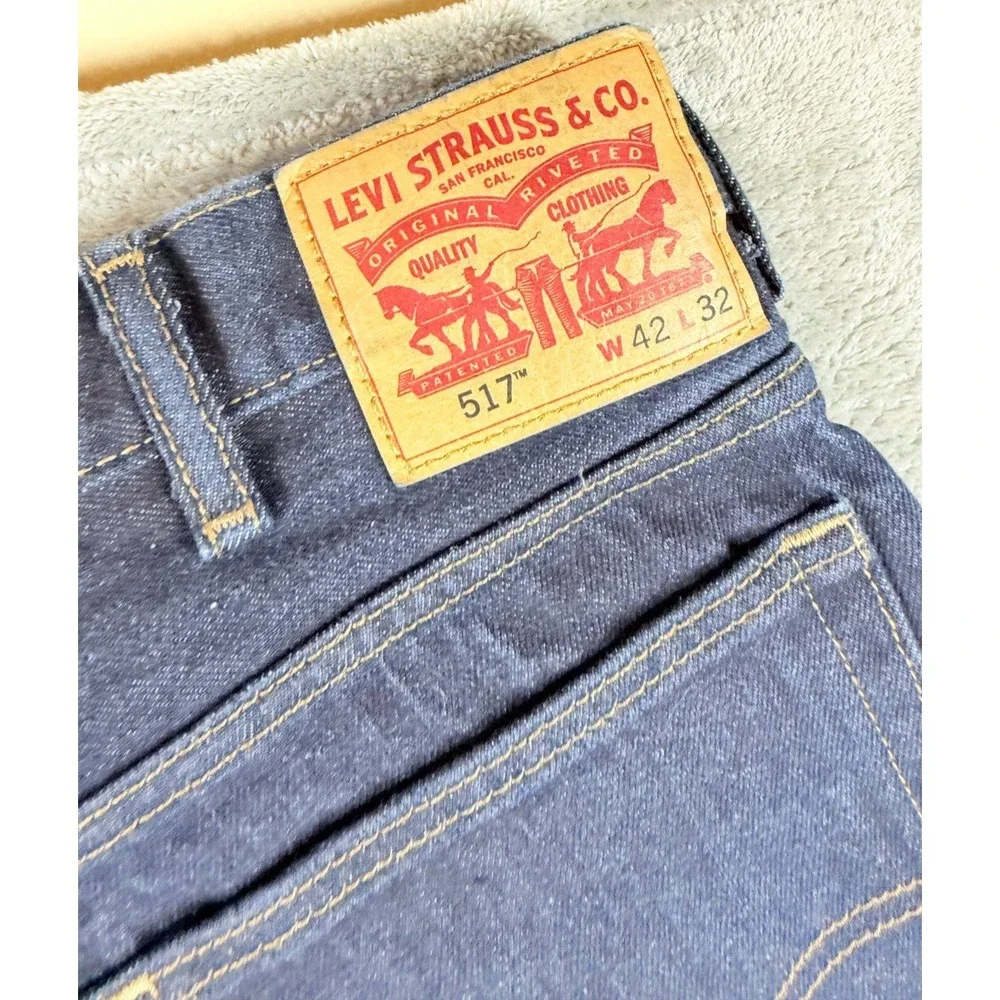 Levi's 517 Bootcut Jeans Tag 42x32 Dark Wash Denim